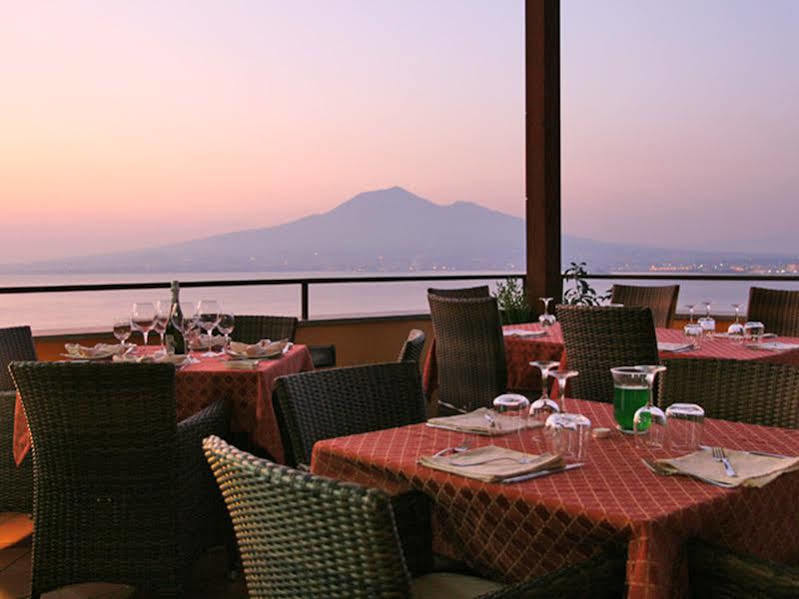 La Panoramica Hotel Castellammare di Stabia Exterior photo